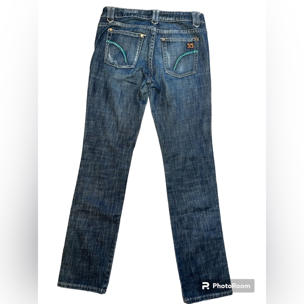 “Joe’s Jeans” baseball stitch